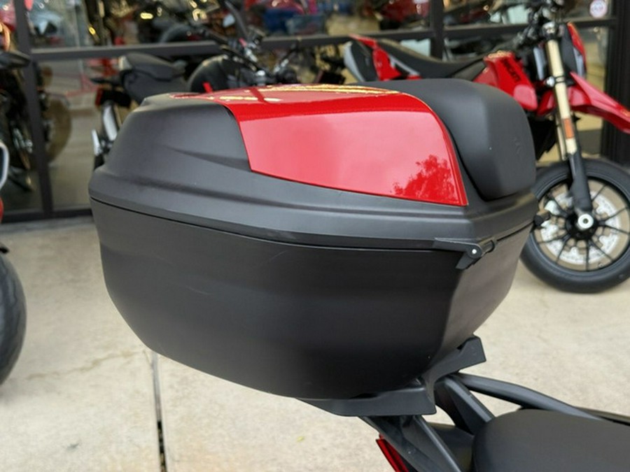 2021 Ducati Multistrada V4S Ducati Red / Alloy Wheels