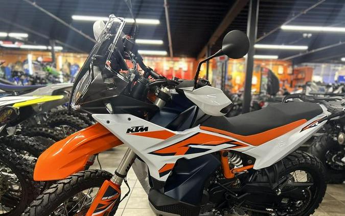 2024 KTM 890 Adventure R