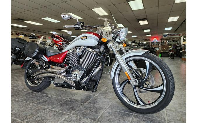 2010 Victory Motorcycles Vegas Low