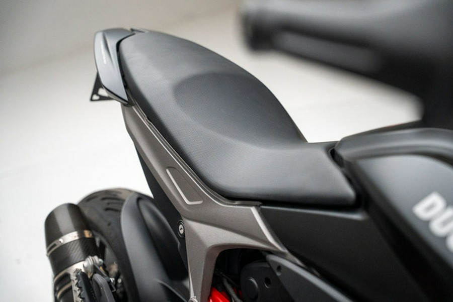 2014 Ducati Hypermotard SP