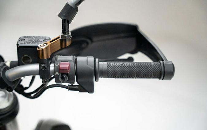 2014 Ducati Hypermotard SP