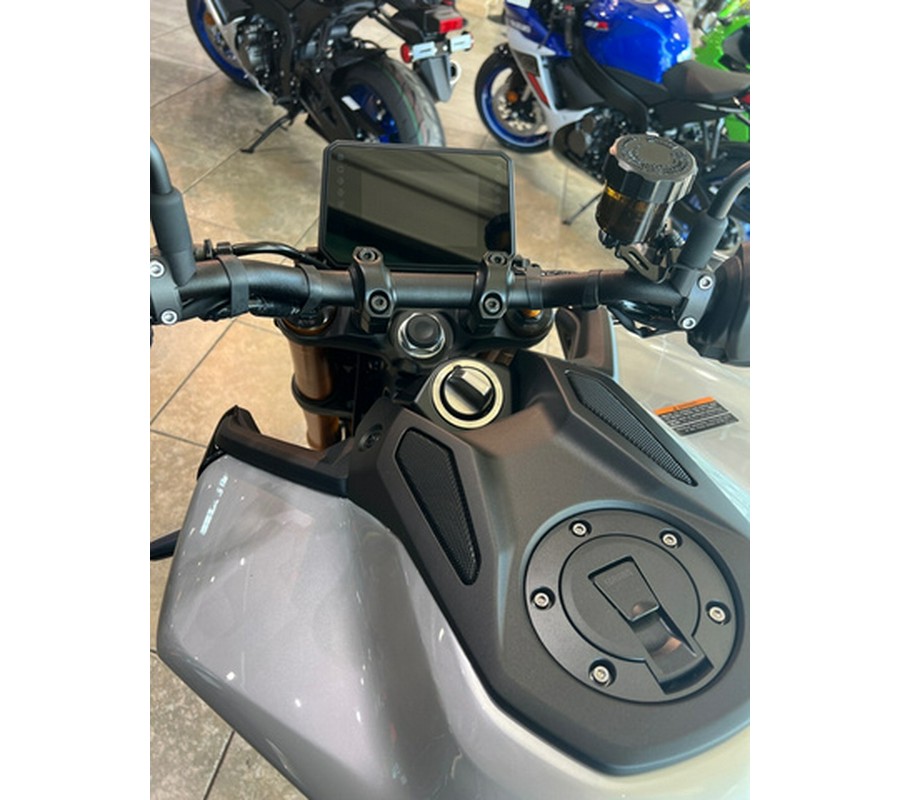 2026 Yamaha MT-09 SP CA 09 SP