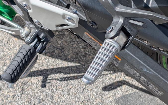 2024 Kawasaki Z900 SE