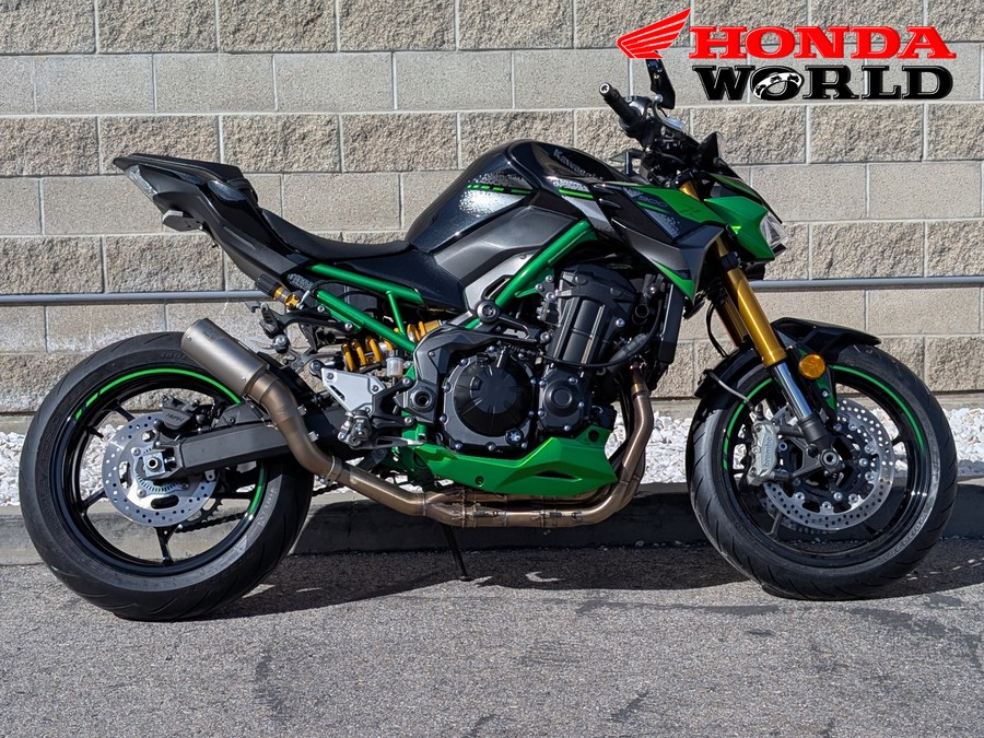 2024 Kawasaki Z900 SE