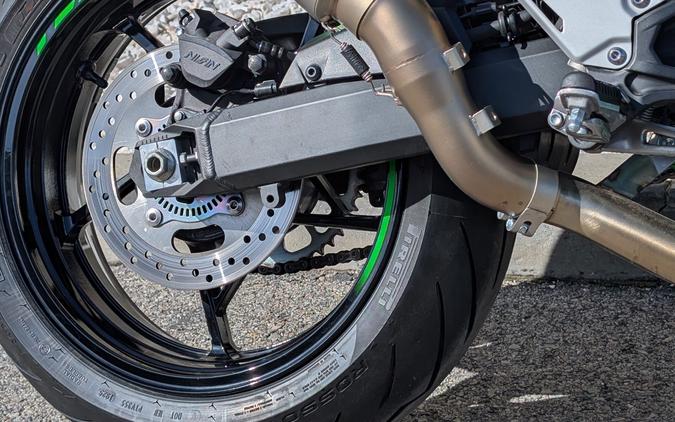 2024 Kawasaki Z900 SE