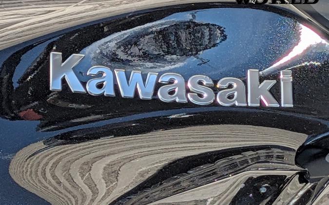 2024 Kawasaki Z900 SE