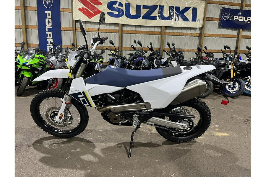 2027 701 ENDURO - Husqvarna