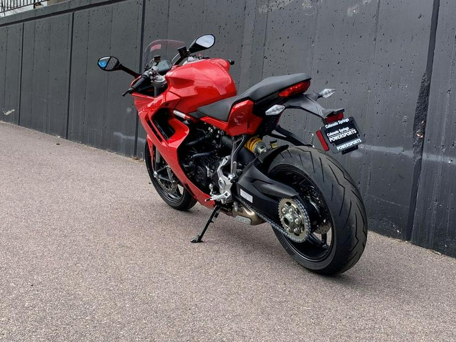 2024 Ducati Supersport 950 Red