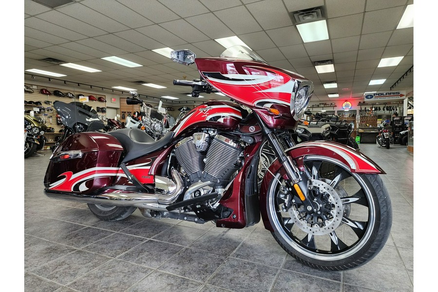 2015 Victory Motorcycles Magnum Arlen Ness Signature Series