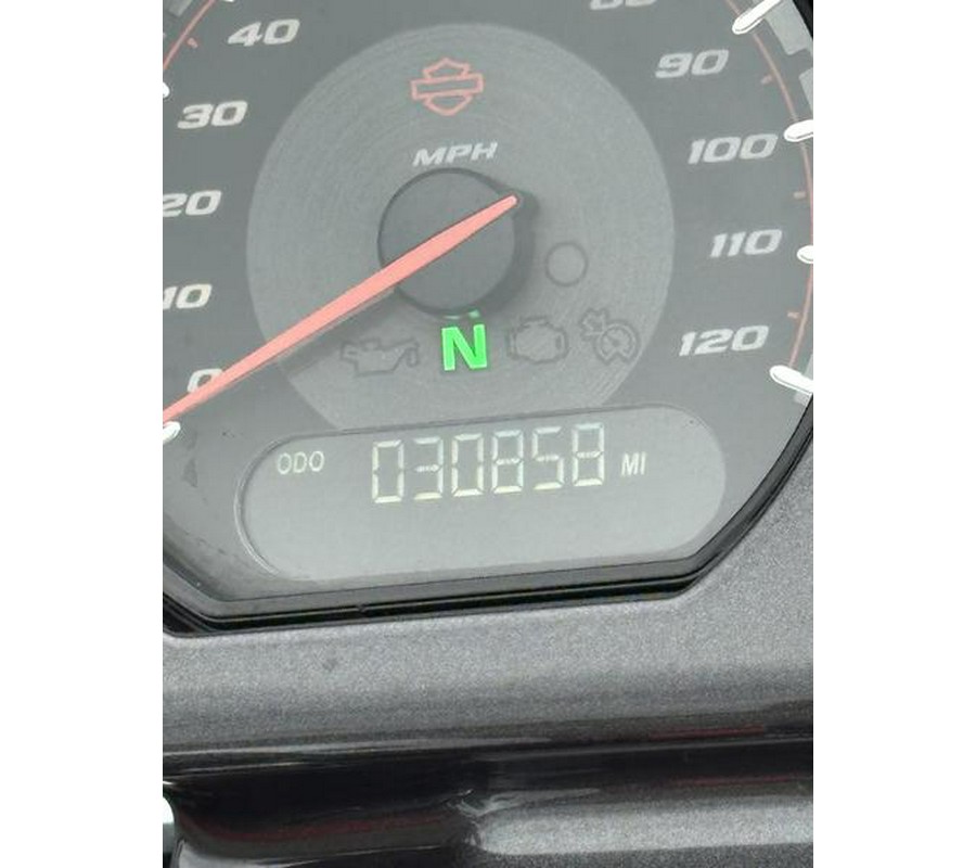 2018 Harley-Davidson® FLTRXSE - CVO™ Road Glide®