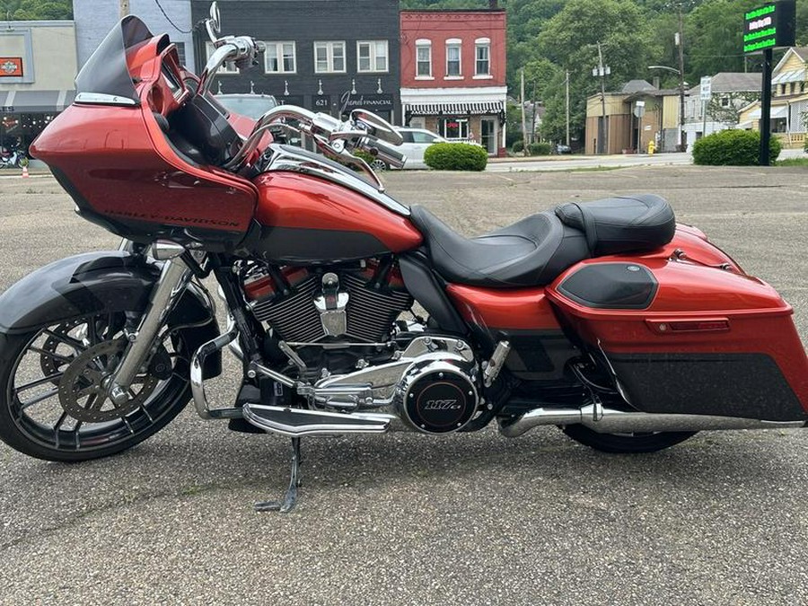 2018 Harley-Davidson® FLTRXSE - CVO™ Road Glide®