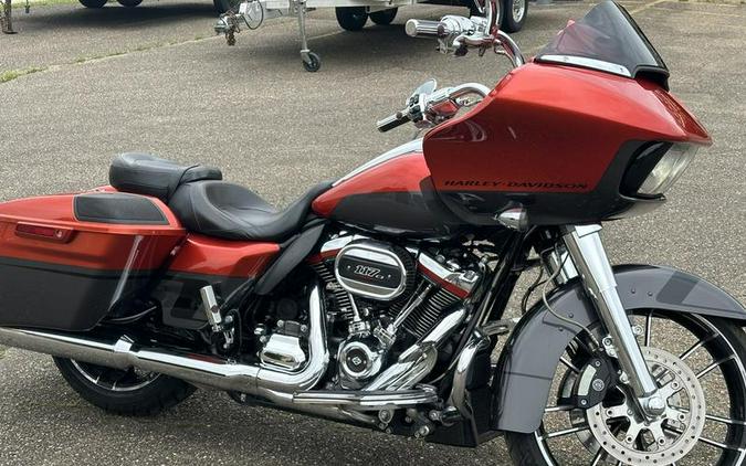 2018 Harley-Davidson® FLTRXSE - CVO™ Road Glide®