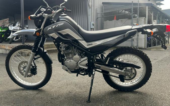 2024 Yamaha XT250R