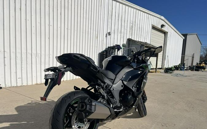 2025 Kawasaki Ninja® 1100SX ABS