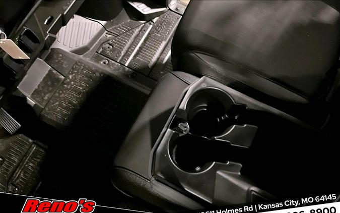 2026 Can-Am Defender MAX XT HD11 w/10.25 in INFOTAINMENT