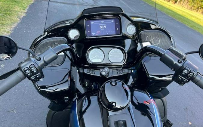 2022 Harley-Davidson® FLTRK - Road Glide® Limited