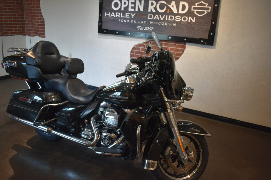 2016 Harley-Davidson® Ultra Limited Low Black Quartz