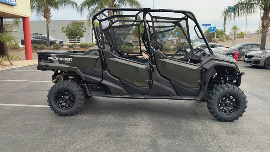 2025 Honda Pioneer 1000-6 Deluxe Crew