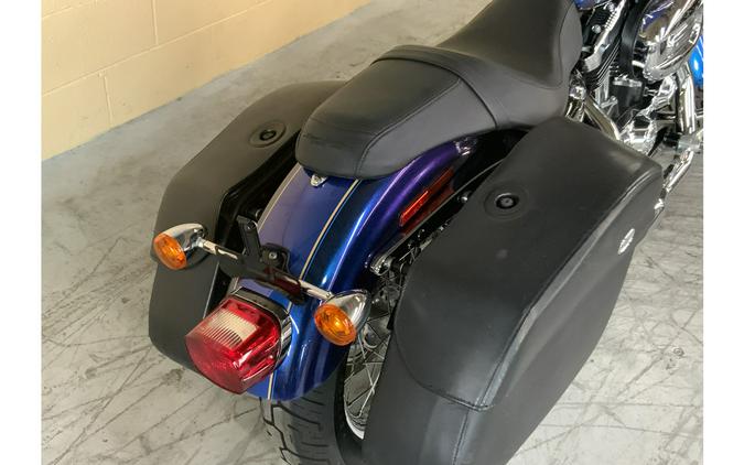 2009 Harley-Davidson® XL1200C CUSTOM