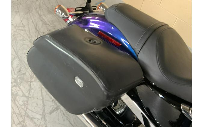 2009 Harley-Davidson® XL1200C CUSTOM