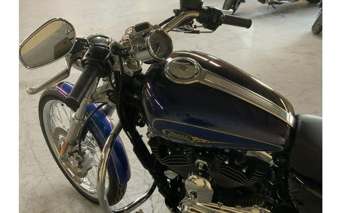 2009 Harley-Davidson® XL1200C CUSTOM