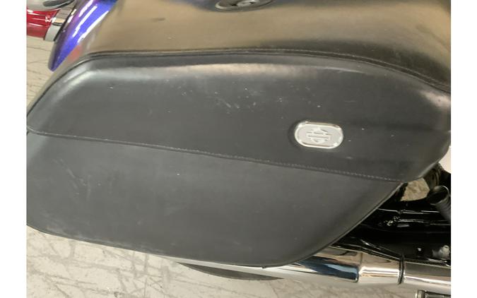 2009 Harley-Davidson® XL1200C CUSTOM