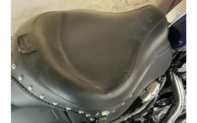 2009 Harley-Davidson® XL1200C CUSTOM