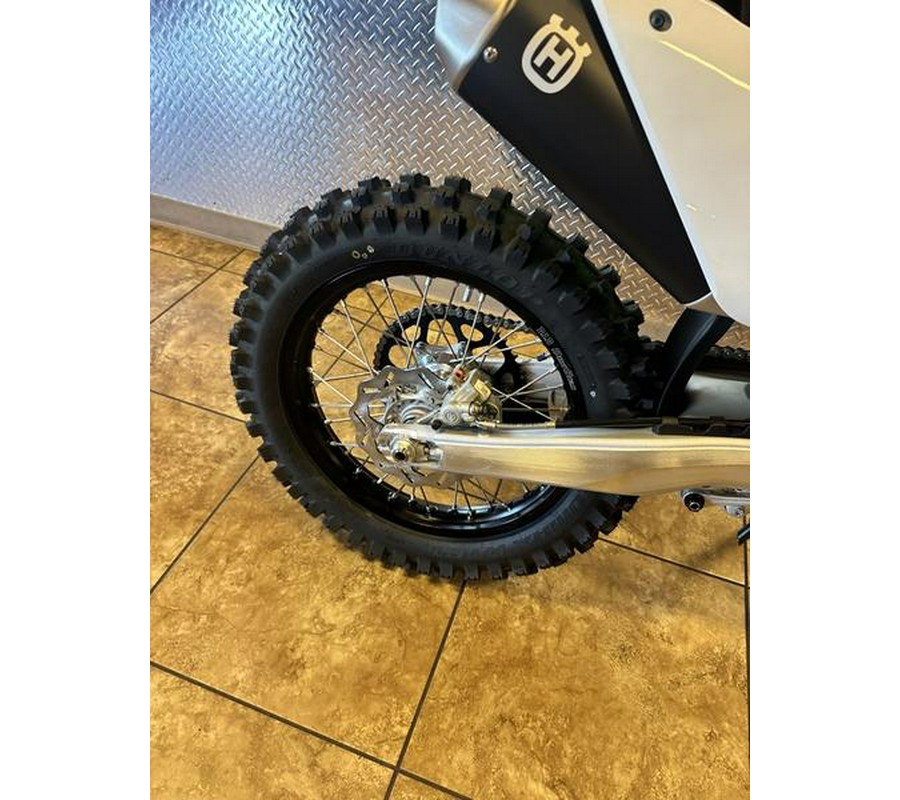 2024 Husqvarna® FX 450