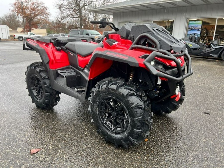 2024 Can-Am® Outlander X mr 1000R Legion Red