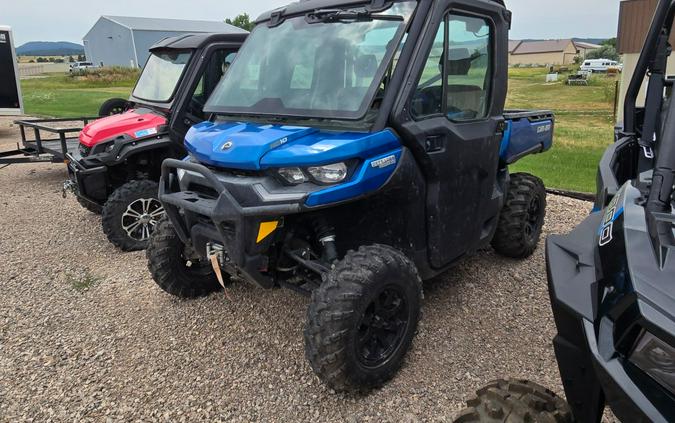 2021 Can-Am Defender Limited HD10