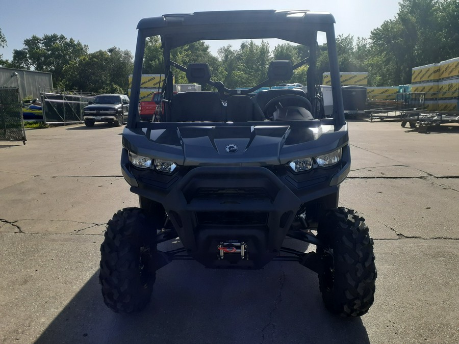 2024 Can-Am™ Defender XT HD10