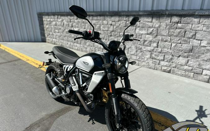 2024 Ducati Scrambler Icon