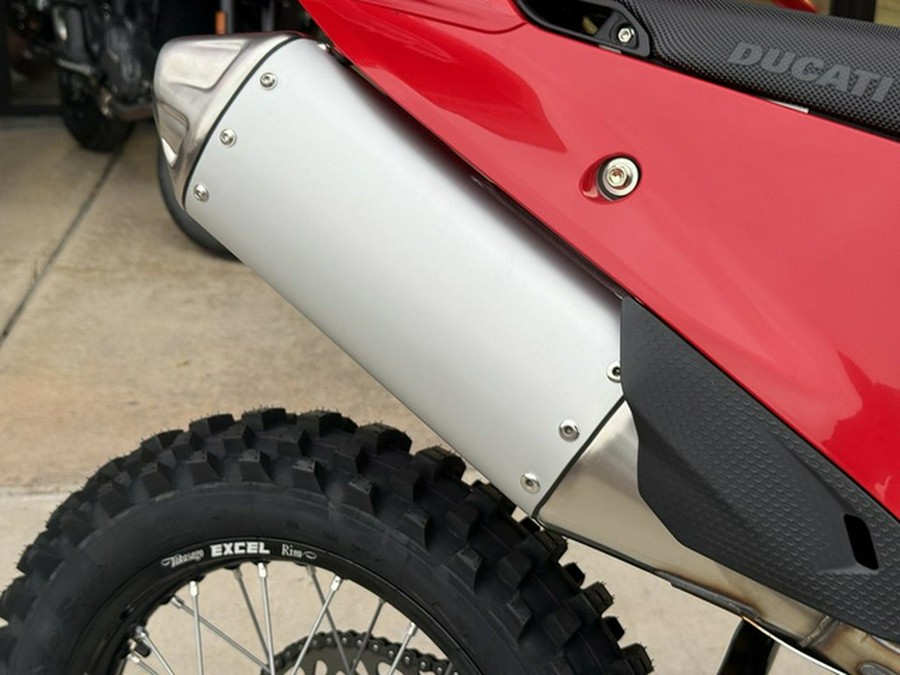 2026 Ducati Desmo450 EDX