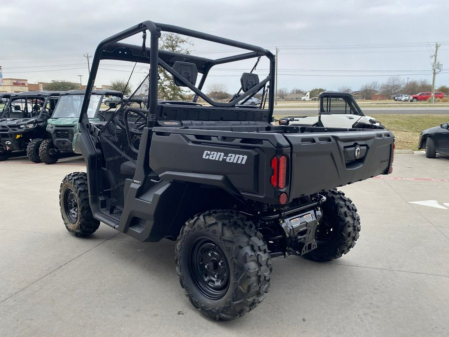 2026 Can-Am® Defender HD7