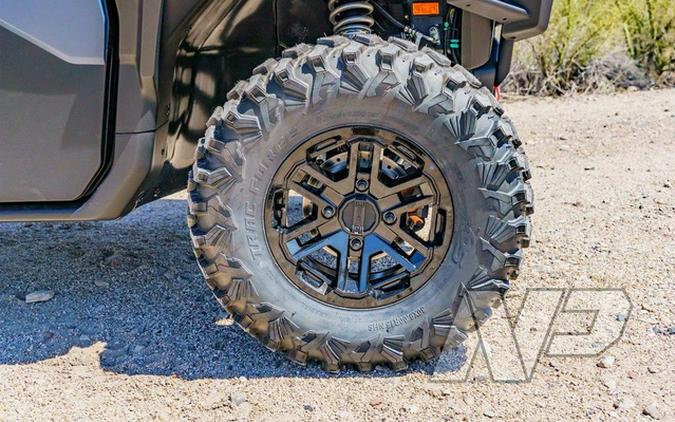 2026 Can-Am Defender MAX Limited HD11