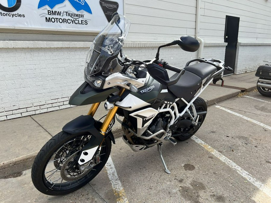 2022 Triumph Tiger 900 Rally Pro Matte Khaki Green