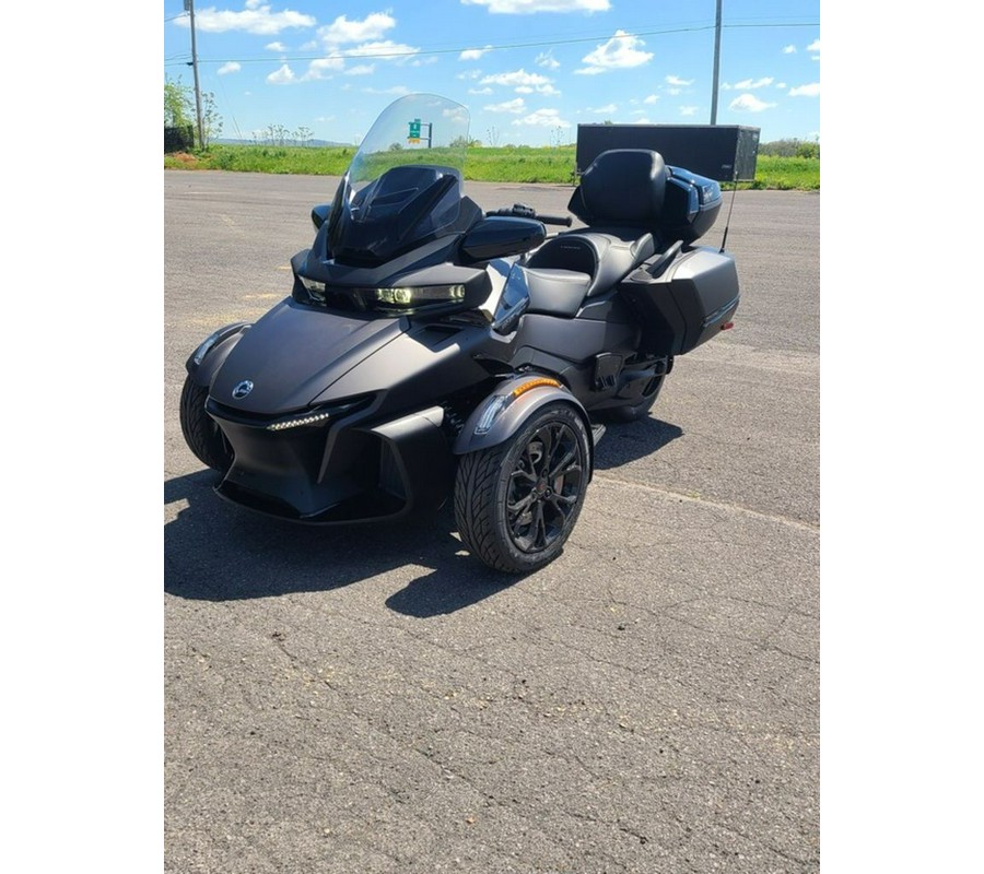 2023 Can-Am® SPYDER RT LTD 1330 SE6