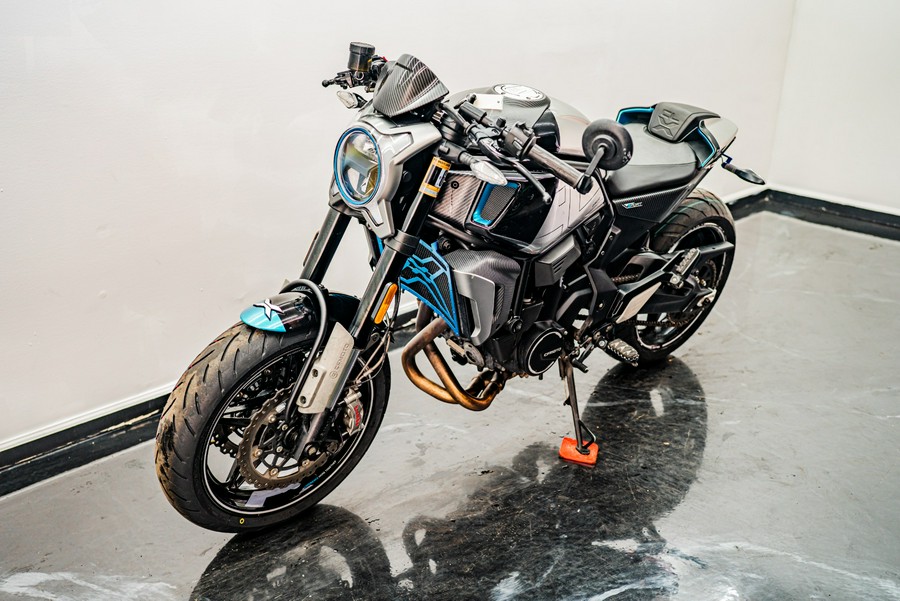 2022 CFMOTO 700CL-X Sport