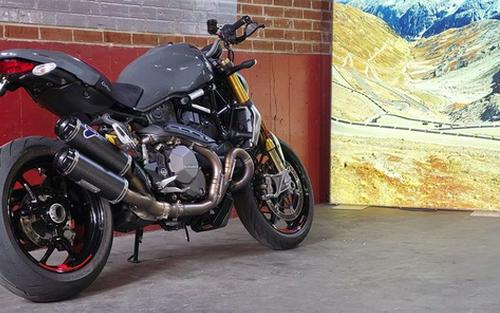 2017 Ducati Monster 1200 S Liquid Concrete Grey