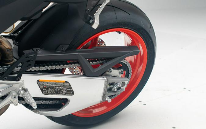 2027 Aprilia RSV4