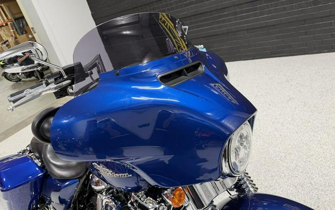 2017 Harley-Davidson Street Glide FLHX