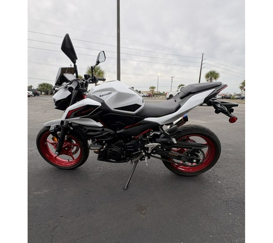 2026 Kawasaki Z500 SE ABS
