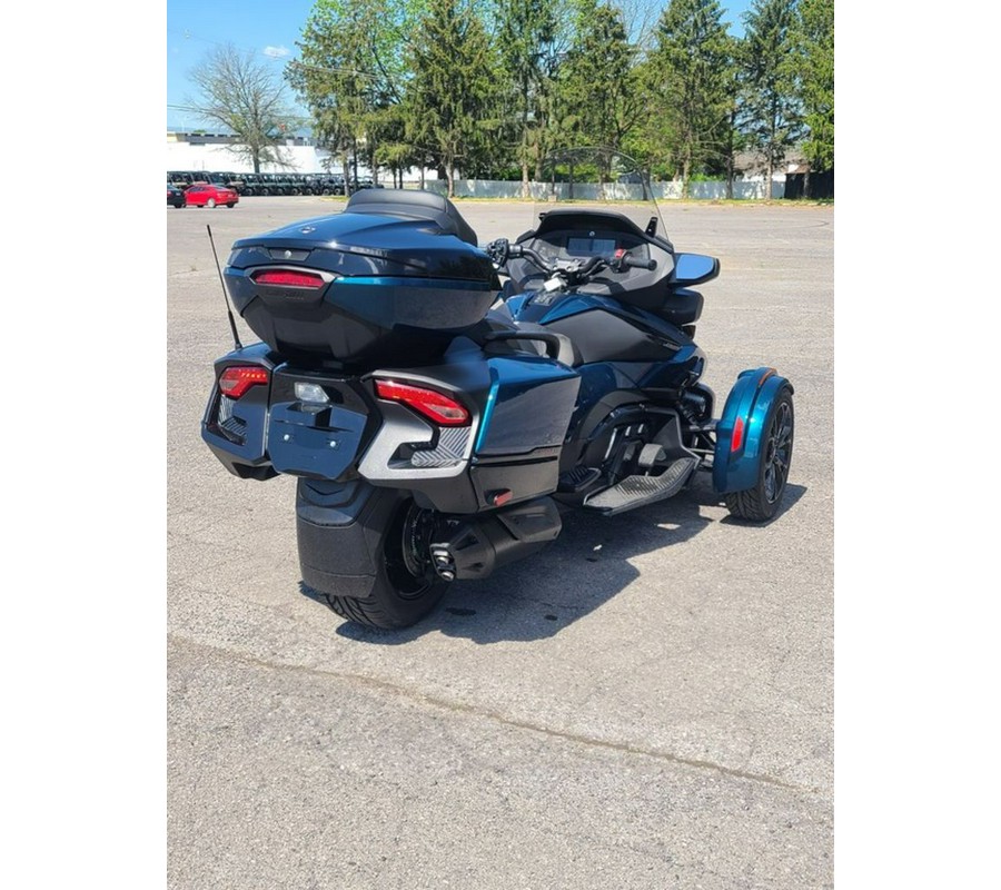 2023 Can-Am® SPYDER RT LTD 1330 SE6