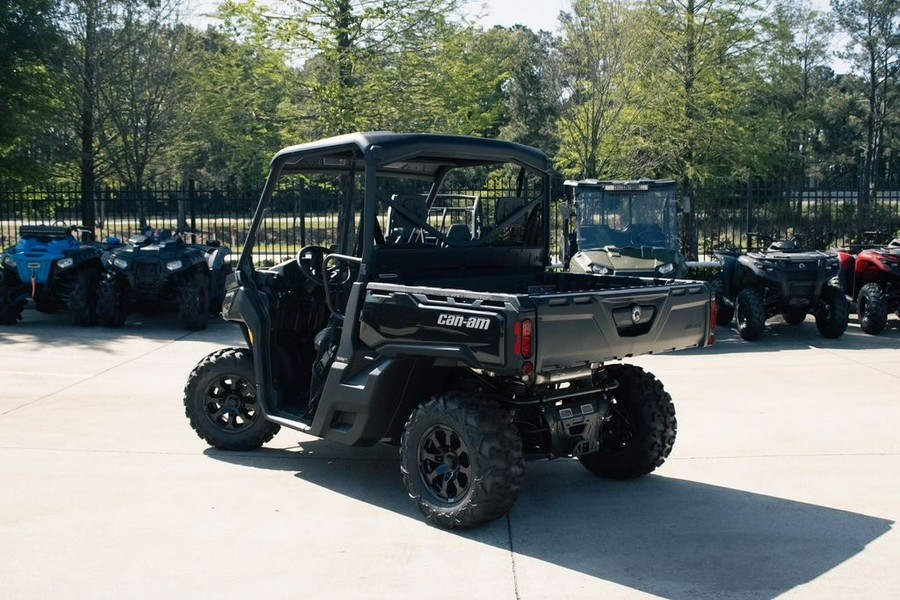 2025 Can-Am® Defender XT HD9