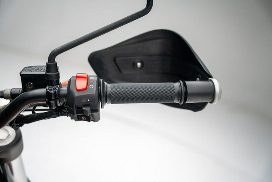 2023 Royal Enfield Scram 411 White Flame