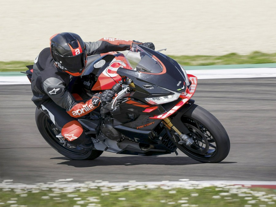 2026 Aprilia RS 660 Factory