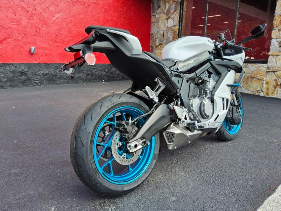 2026 CFMOTO 675SS