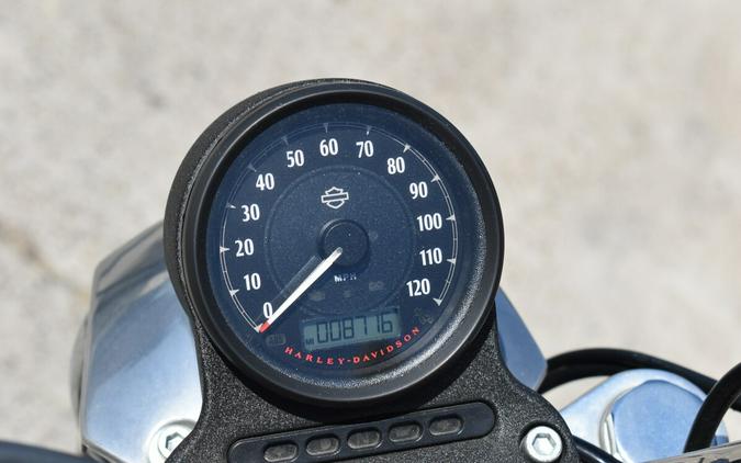 2015 Harley-Davidson® SuperLow® XL 883L