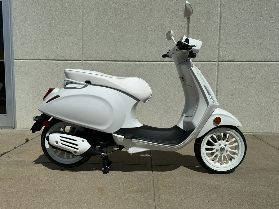 2022 Vespa SPRINT 150 JUSTIN BIEBER