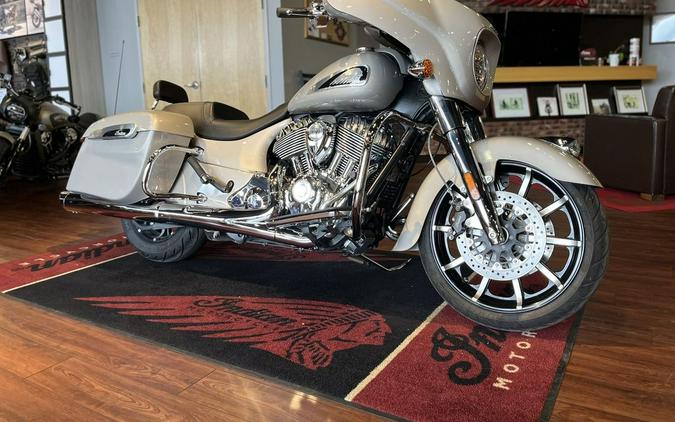 2022 Indian Motorcycle® Chieftain® Limited Silver Quartz Metallic